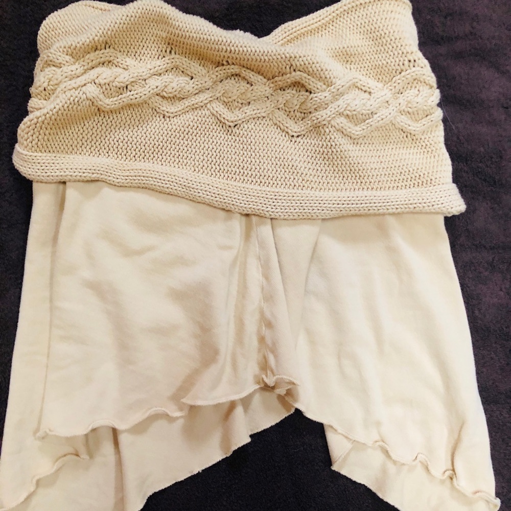 Off the shoulder poncho size x small/small EUC